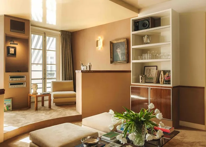 Les Suites Cinabre Paris